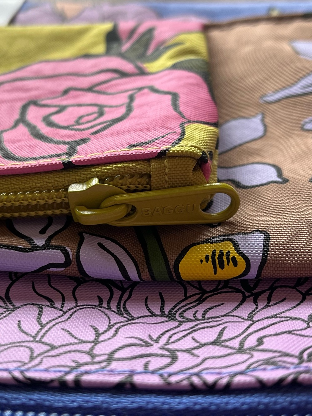 BAGGU Garden Flowers Flat Pouch set NWT - Picture 5 of 7